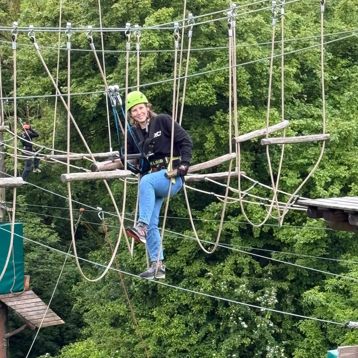 Manchmal trägt nicht der Boden unter den Füssen – sondern das Vertrauen in den nächsten Schritt.